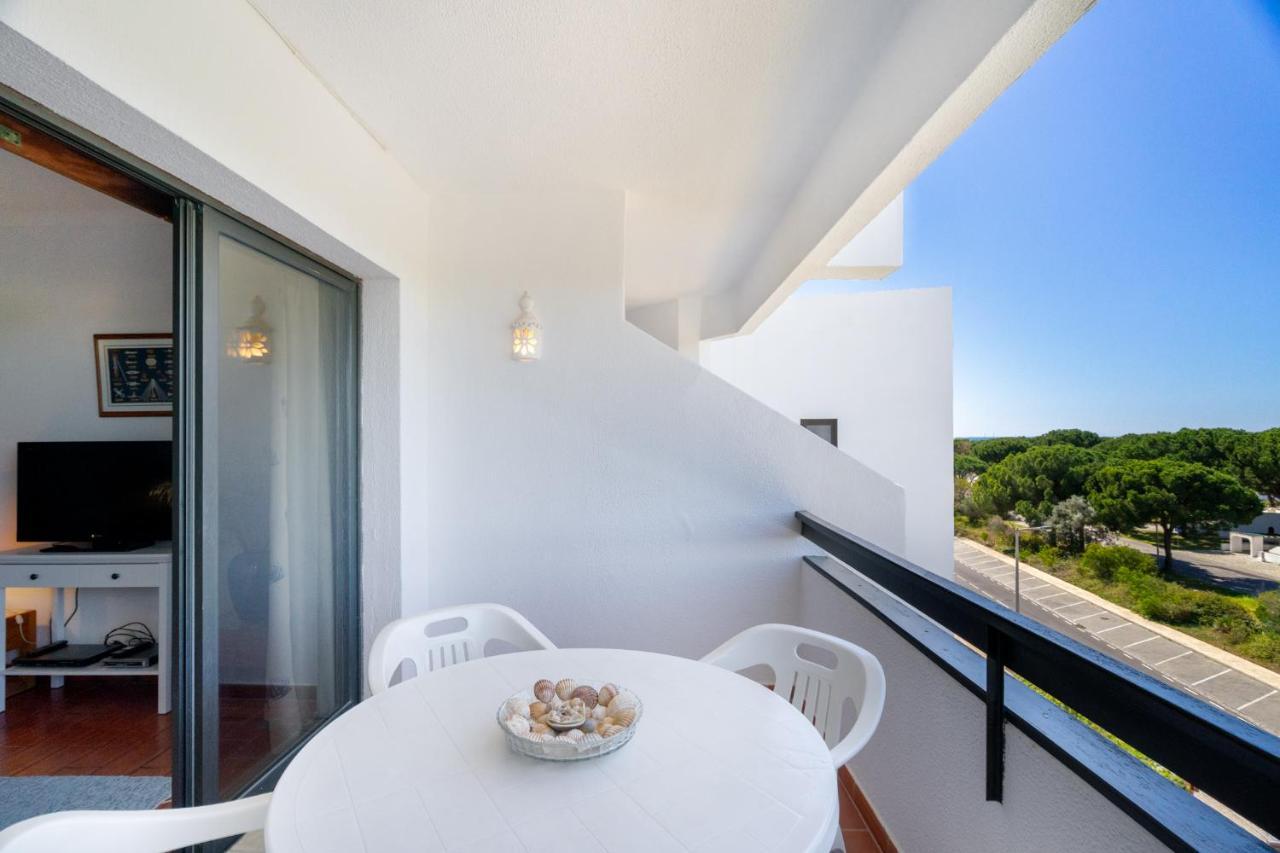 Whome | Vilamoura Sunny Apartment Quarteira Exterior photo